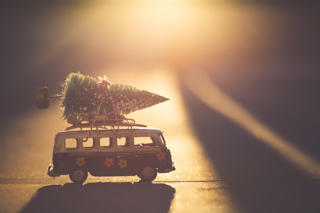 CarGurus immagini i modelli di auto che possono aiutare Babbo Natale a portare i regali